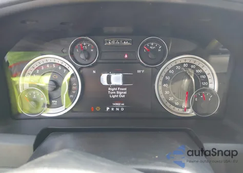 2018 Ram 1500 Slt 4X4 5'7 Box из США, поврежденный, VIN 1C6RR7LTXJS282513